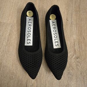 AEROSOLES Women's Black Knit Flats